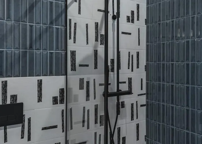 Sleek And New Studio, Monaco