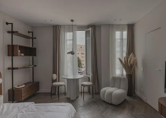 アパート Sleek And New Studio, Monaco ボーソレイユ